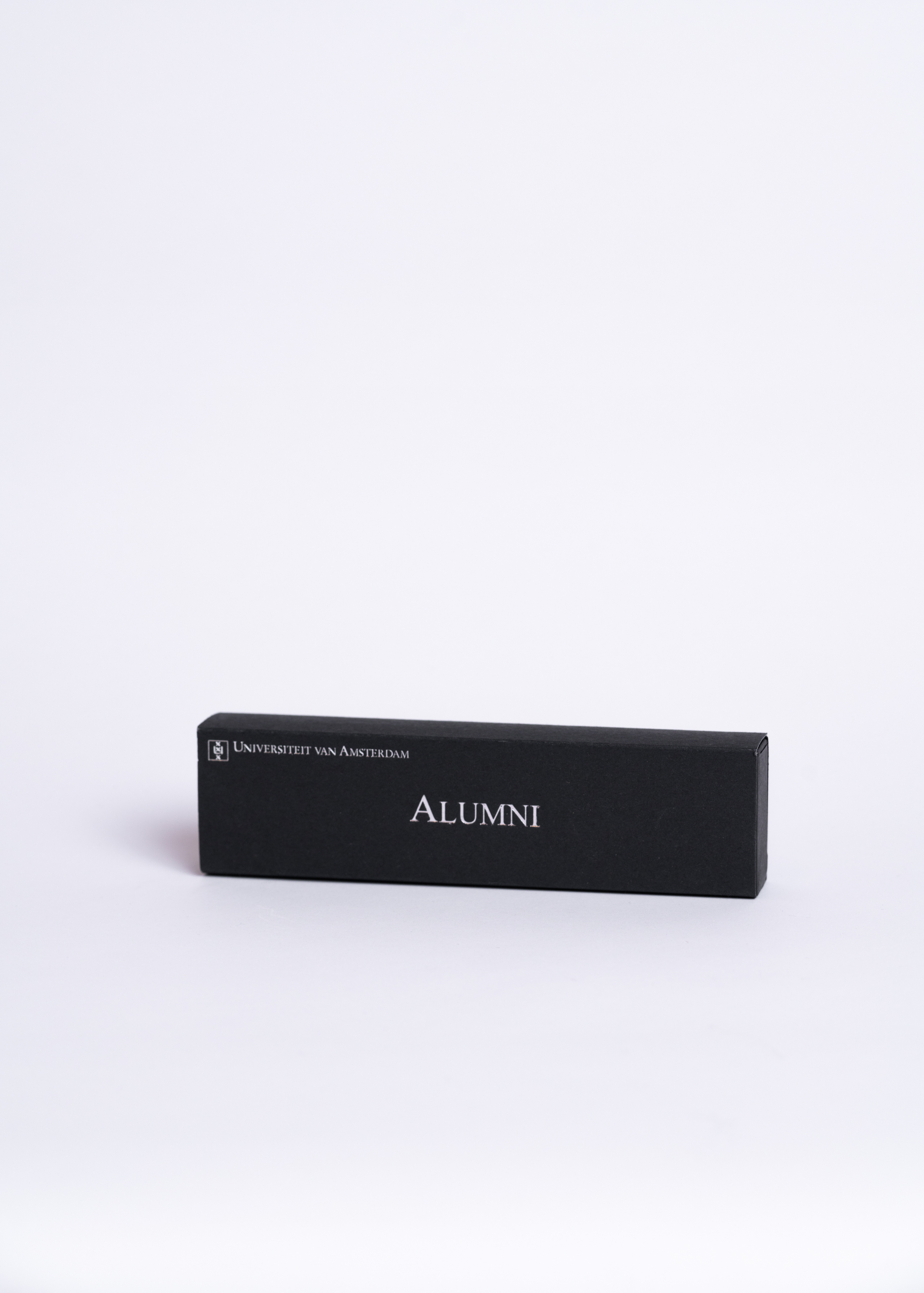 Pen Alumni Print touchpoint in gift box