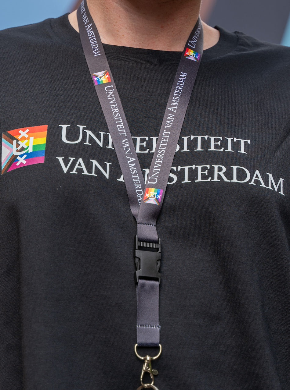 Keycord met Pride Universiteit van Amsterdam logo