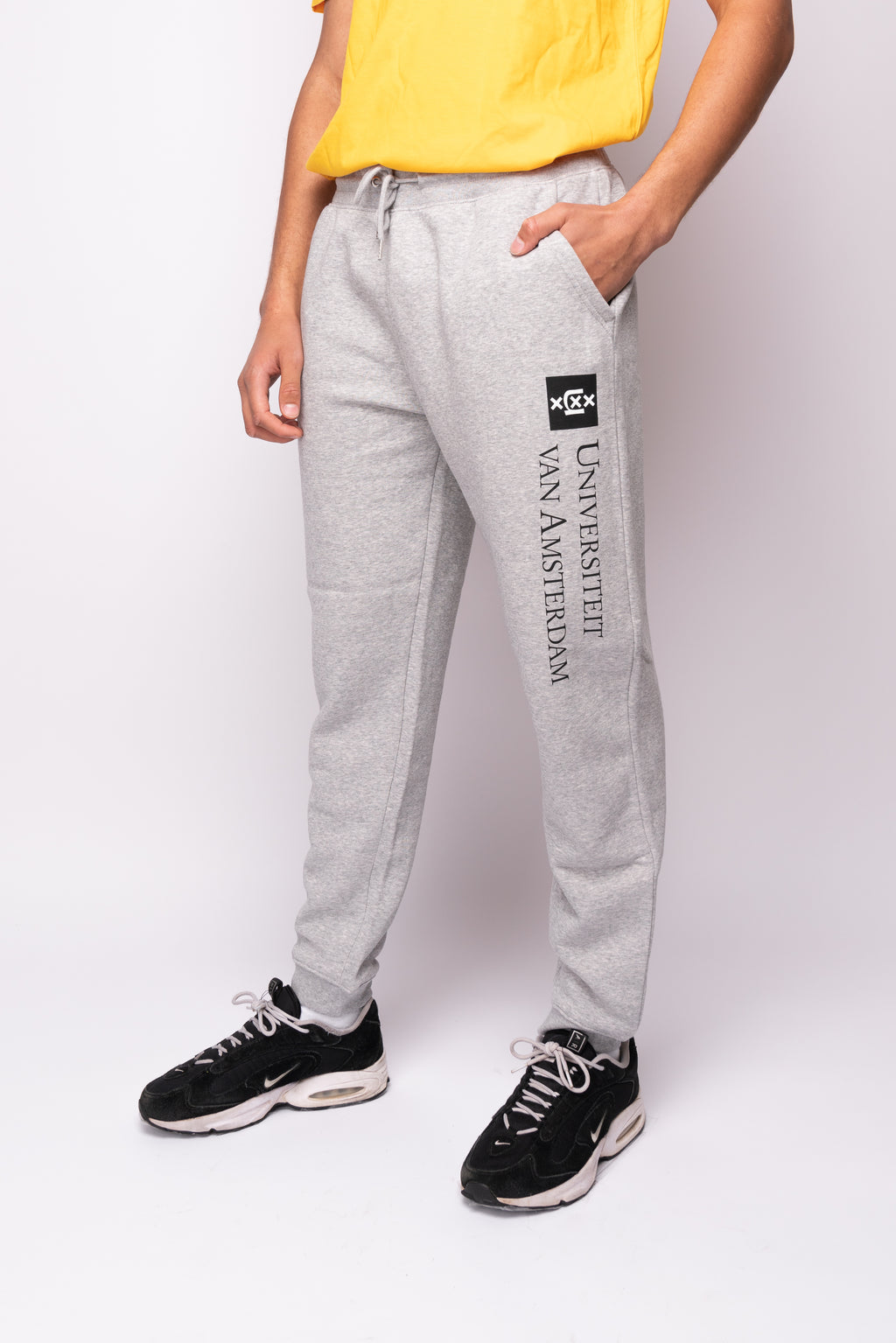 Sweatpants Unisex with the University of Amsterdam logo in gray